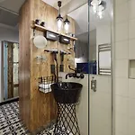 Отель Me And Mainz, By Hyatt 4*