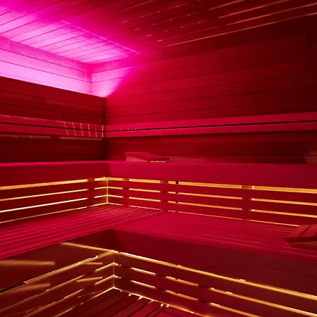 Me And Mainz, By Hyatt