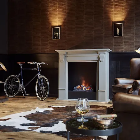 Me And Mainz, By Hyatt