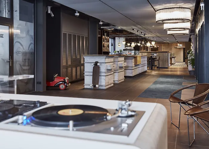 Me And Mainz, By Hyatt Hotel 4*