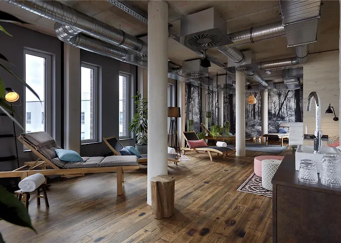 Me And Mainz, By Hyatt Mainz